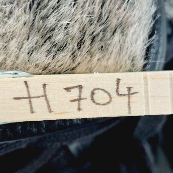 Clarks Black Polished Leather Fur Lined Boots H 704 - Picture 11 of 11